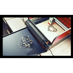 Creality Falcon 2 Pro 22W diode laserskrer med cover og indbygget Air Assist