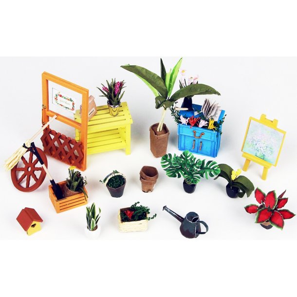 Miniaturehus byggest i tr med LED lys, Cathy's Flower House