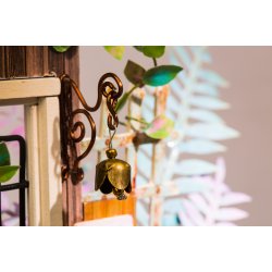 Miniaturehus byggest i tr med LED lys, Garden Entrance