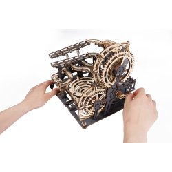 Mekanisk 3D byggest i tr, Night City kuglebane