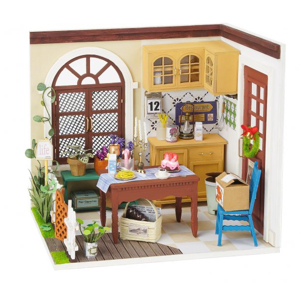Miniaturevrelse byggest i tr med LED lys, Mrs Charlie's Dining Room