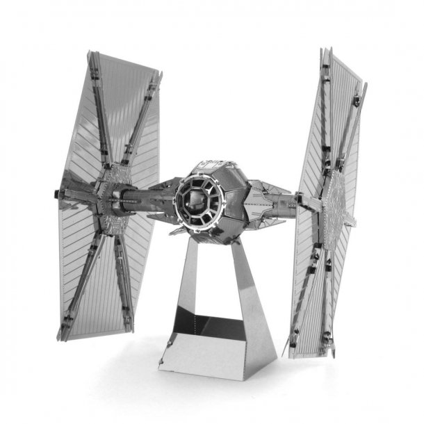 Star Wars Imperial TIE Fighter metal byggest